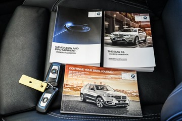 https://vehicle-cdn.autoleague.cloud/31373_U309955_25.jpg