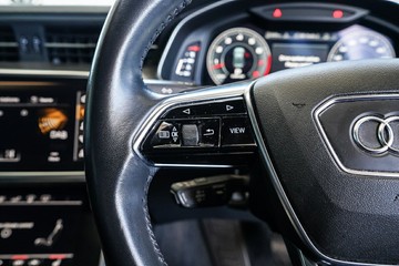 https://vehicle-cdn.autoleague.cloud/31373_U309958_15.jpg
