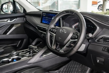 https://vehicle-cdn.autoleague.cloud/31373_U309959_11.jpg
