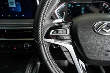 https://vehicle-cdn.autoleague.cloud/31373_U309959_13.jpg