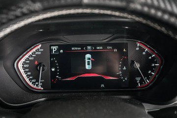 https://vehicle-cdn.autoleague.cloud/31373_U309959_15.jpg