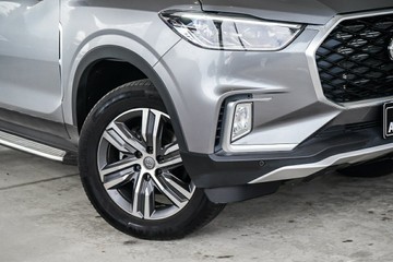 https://vehicle-cdn.autoleague.cloud/31373_U309959_2.jpg