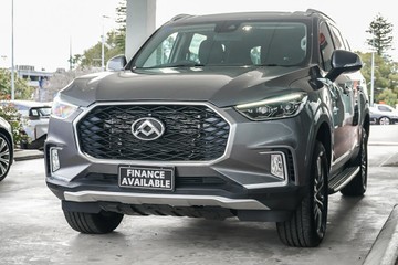 https://vehicle-cdn.autoleague.cloud/31373_U309959_4.jpg