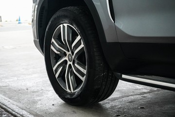 https://vehicle-cdn.autoleague.cloud/31373_U309959_5.jpg