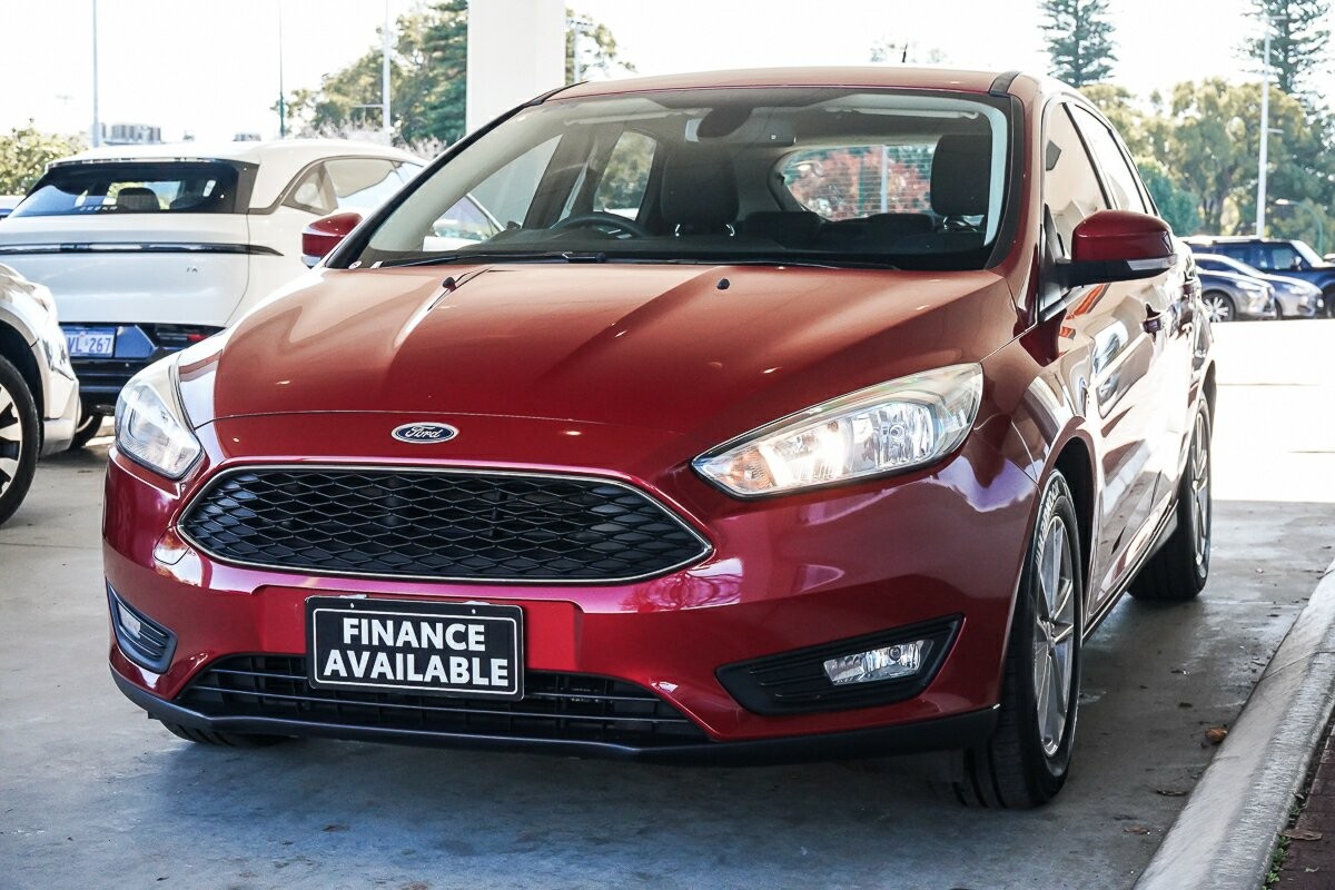 Ford Focus image 4