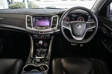 https://vehicle-cdn.autoleague.cloud/31373_U309962_12.jpg