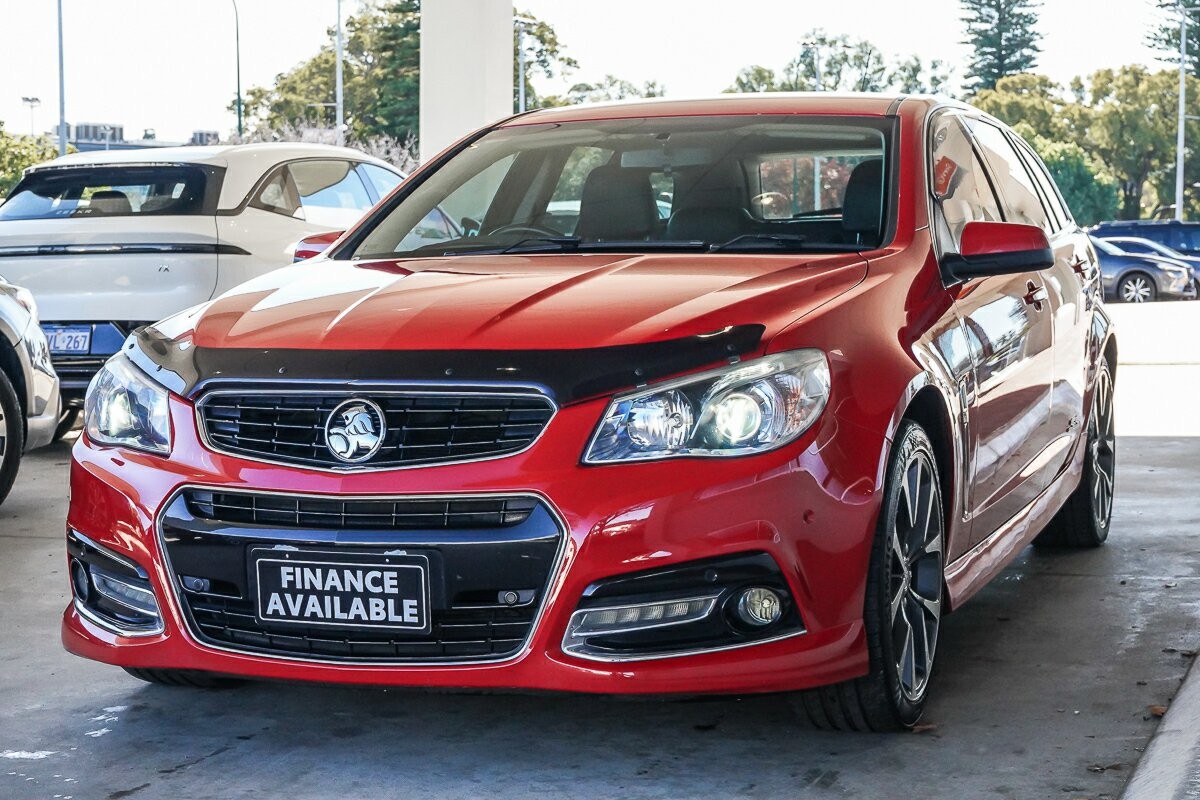 Holden Commodore image 4