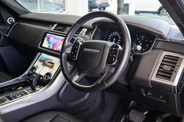 https://vehicle-cdn.autoleague.cloud/31373_U309966_13.jpg