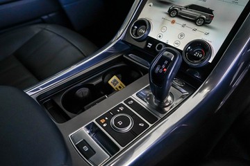 https://vehicle-cdn.autoleague.cloud/31373_U309966_18.jpg