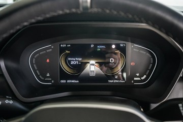https://vehicle-cdn.autoleague.cloud/31373_U309967_15.jpg