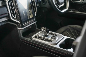 https://vehicle-cdn.autoleague.cloud/31373_U309967_20.jpg