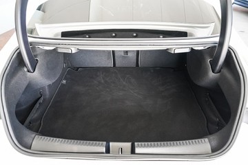https://vehicle-cdn.autoleague.cloud/31373_U309968_10.jpg