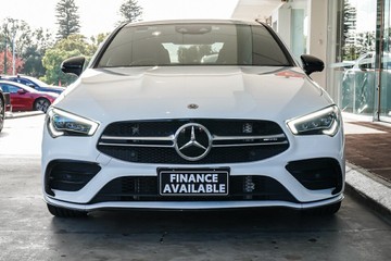 https://vehicle-cdn.autoleague.cloud/31373_U309968_3.jpg