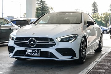 https://vehicle-cdn.autoleague.cloud/31373_U309968_4.jpg