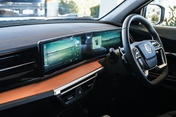 https://vehicle-cdn.autoleague.cloud/31373_U309972_20.jpg