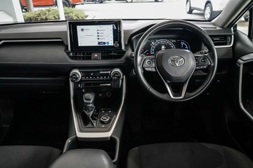 https://vehicle-cdn.autoleague.cloud/31373_U309974_12.jpg