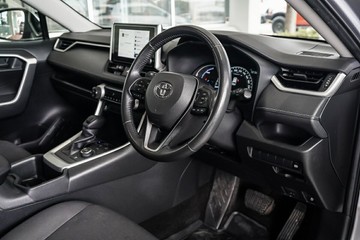 https://vehicle-cdn.autoleague.cloud/31373_U309974_13.jpg