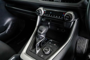 https://vehicle-cdn.autoleague.cloud/31373_U309974_18.jpg