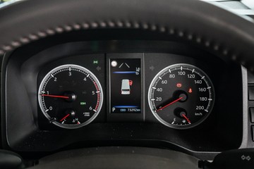https://vehicle-cdn.autoleague.cloud/31373_U309975_17.jpg