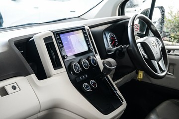https://vehicle-cdn.autoleague.cloud/31373_U309975_20.jpg