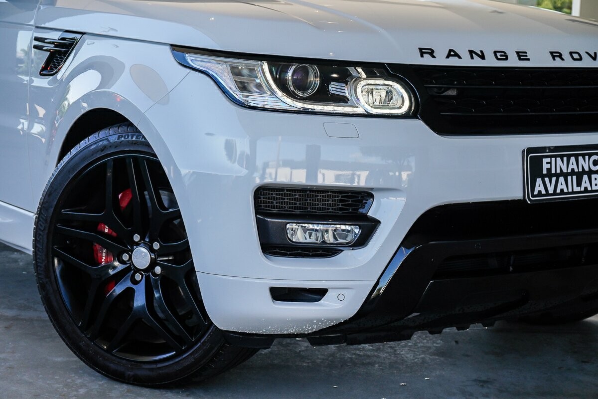 Land Rover Range Rover Sport image 2