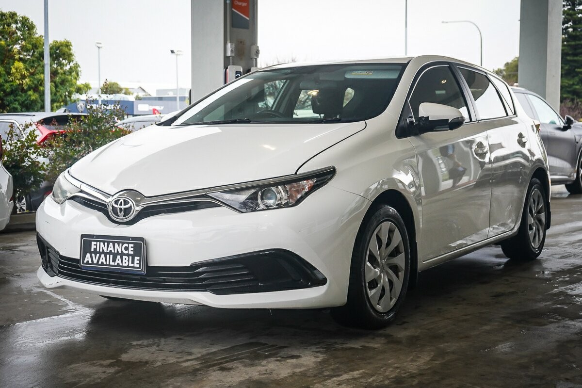 Toyota Corolla image 4