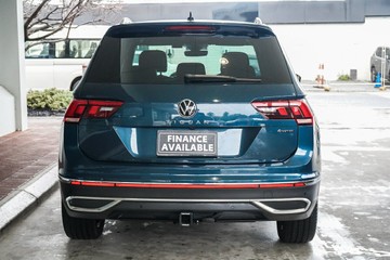 https://vehicle-cdn.autoleague.cloud/31373_U309980_7.jpg