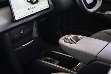 https://vehicle-cdn.autoleague.cloud/31373_U309989_21.jpg