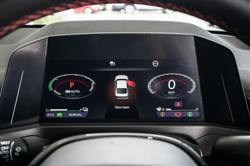 https://vehicle-cdn.autoleague.cloud/31373_U309994_17.jpg