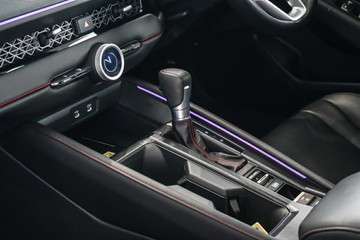 https://vehicle-cdn.autoleague.cloud/31373_U309994_21.jpg