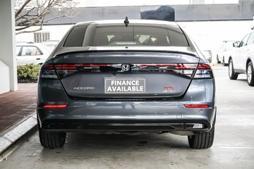 https://vehicle-cdn.autoleague.cloud/31373_U309994_7.jpg