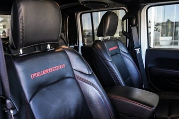https://vehicle-cdn.autoleague.cloud/31373_U309999_12.jpg
