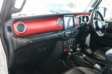 https://vehicle-cdn.autoleague.cloud/31373_U309999_19.jpg