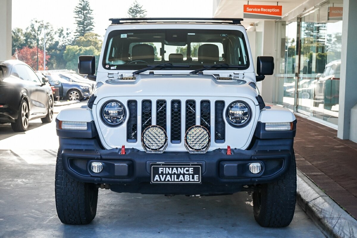 Jeep Gladiator image 3