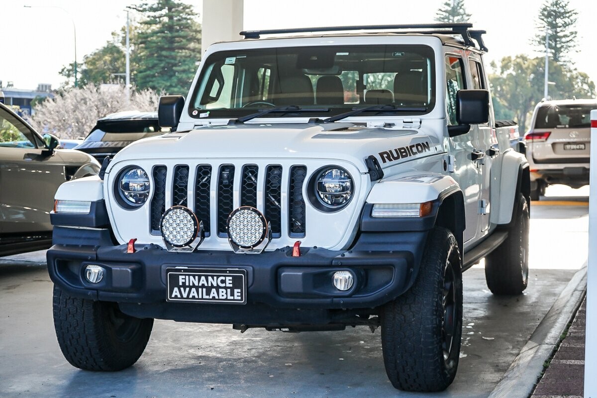 Jeep Gladiator image 4