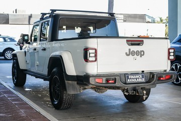 https://vehicle-cdn.autoleague.cloud/31373_U309999_6.jpg