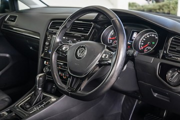 https://vehicle-cdn.autoleague.cloud/31373_U310007_11.jpg
