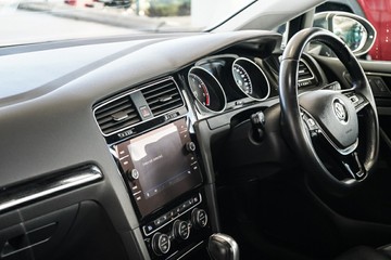 https://vehicle-cdn.autoleague.cloud/31373_U310007_20.jpg