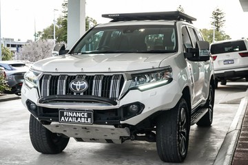 https://vehicle-cdn.autoleague.cloud/31373_U310015_4.jpg