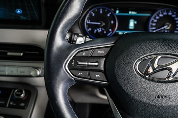 https://vehicle-cdn.autoleague.cloud/31373_U310018_15.jpg