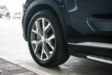 https://vehicle-cdn.autoleague.cloud/31373_U310018_5.jpg
