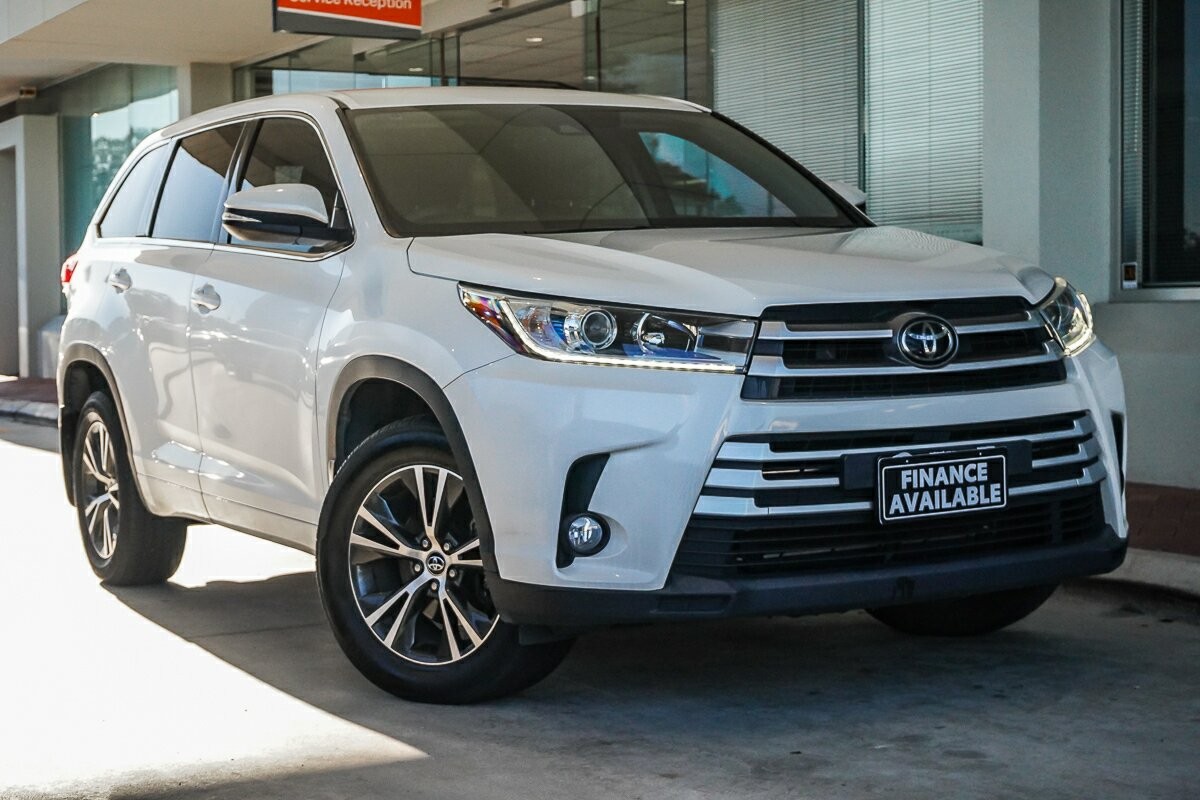 Toyota Kluger image 1