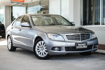 https://vehicle-cdn.autoleague.cloud/31373_U310029_1.jpg