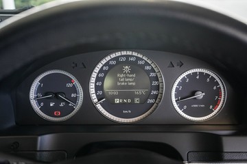 https://vehicle-cdn.autoleague.cloud/31373_U310029_15.jpg