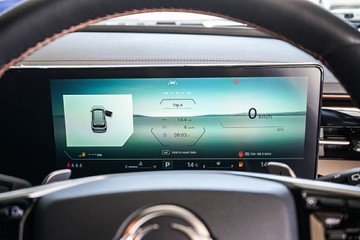 https://vehicle-cdn.autoleague.cloud/31373_U310035_15.jpg