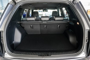 https://vehicle-cdn.autoleague.cloud/31373_U310036_10.jpg