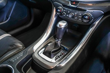 https://vehicle-cdn.autoleague.cloud/31373_U310039_17.jpg