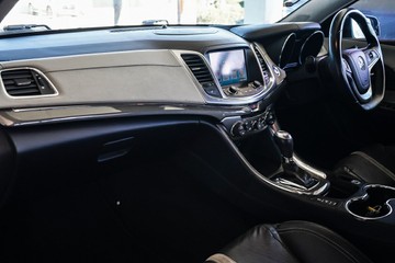 https://vehicle-cdn.autoleague.cloud/31373_U310039_18.jpg