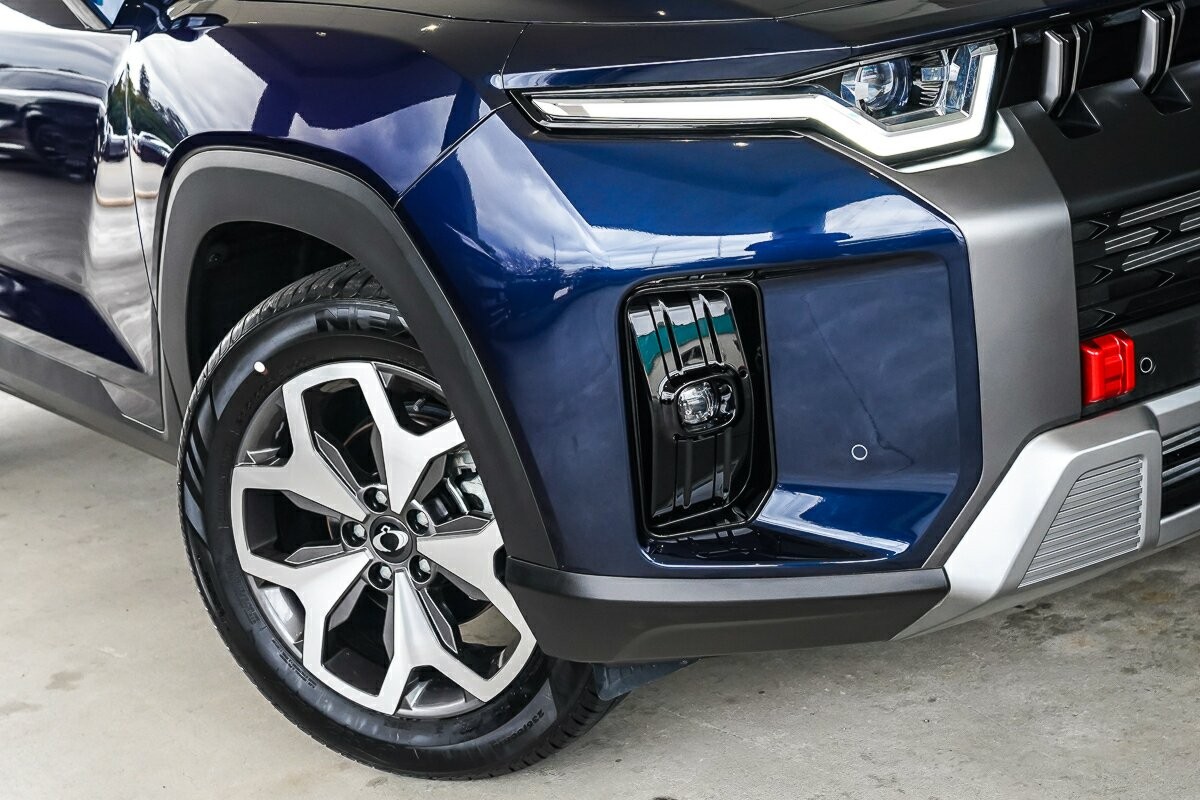 Kgm Ssangyong Torres image 2