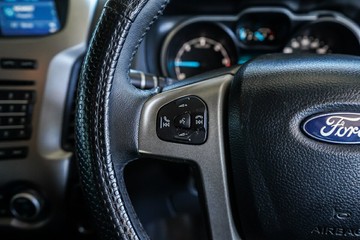 https://vehicle-cdn.autoleague.cloud/31373_U310043_12.jpg